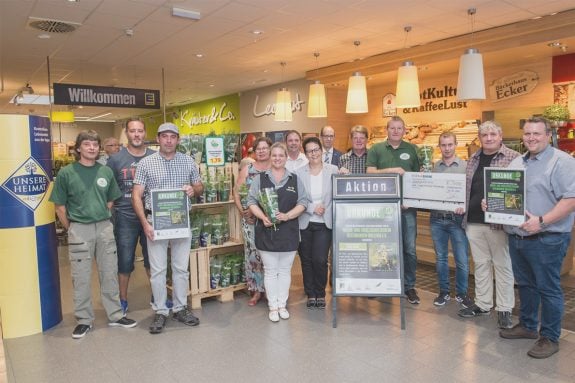 Für sein Projekt zum Schutz von Mehlschwalbe und Gelbbauchunke wurde der Natur- und Vogelschutzverein Bliesmengen-Bolchen e. V. ausgezeichnet