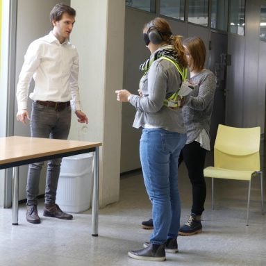 Schüler testen neue Entwicklungen